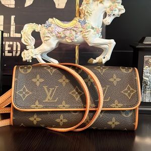 DO NOT PURCHASE Authentic Louis Vuitton Monogram Pochette Twin PM Shoulder Bag